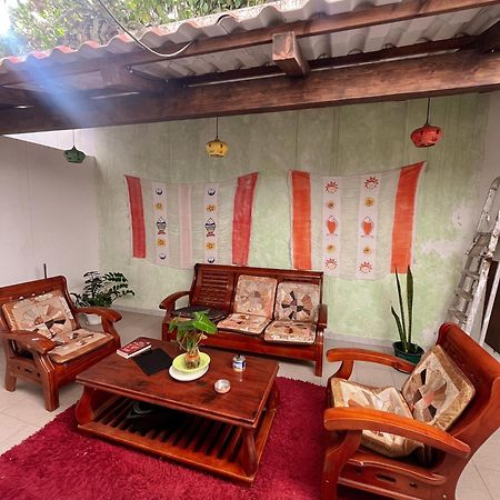 Vivenda Viviani Bed & Breakfast Praia Exterior photo