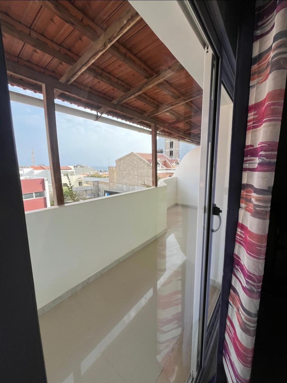 Vivenda Viviani Bed & Breakfast Praia Exterior photo